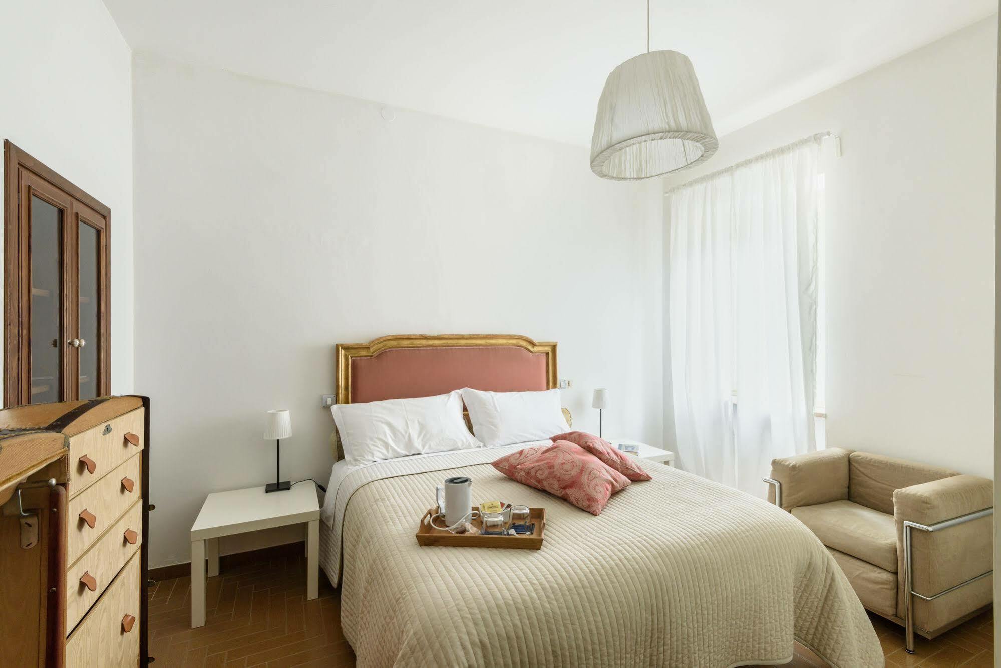 Un Petit Paradis Castiglione Della Valle Luaran gambar